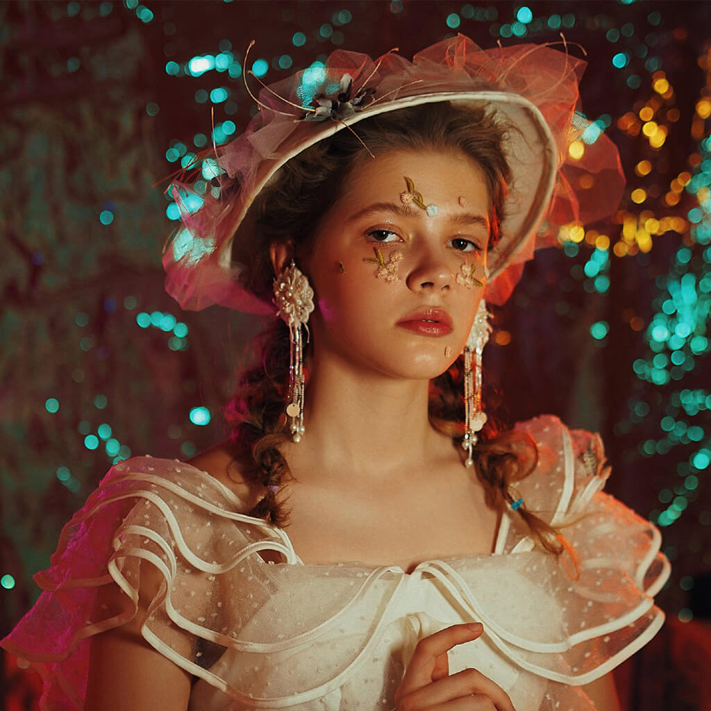 iwata M1 RGB Light sample image