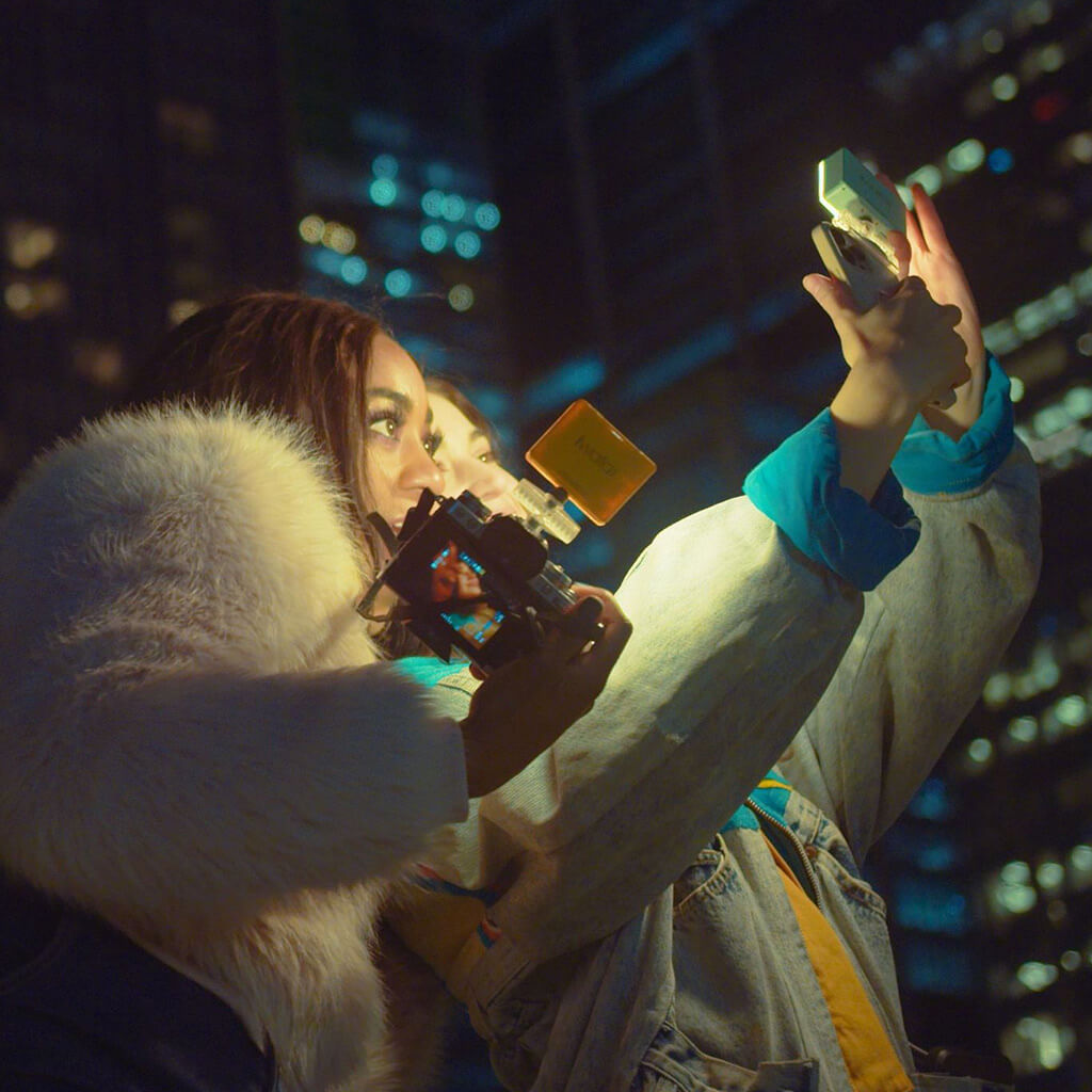 iwata M1 RGB Light at night